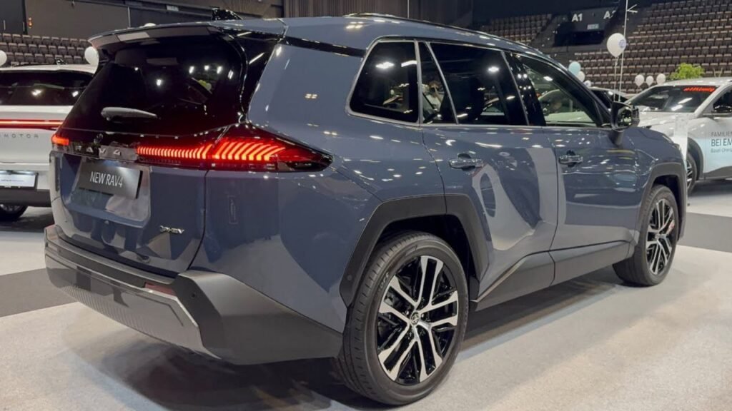 Toyota RAV4 2025